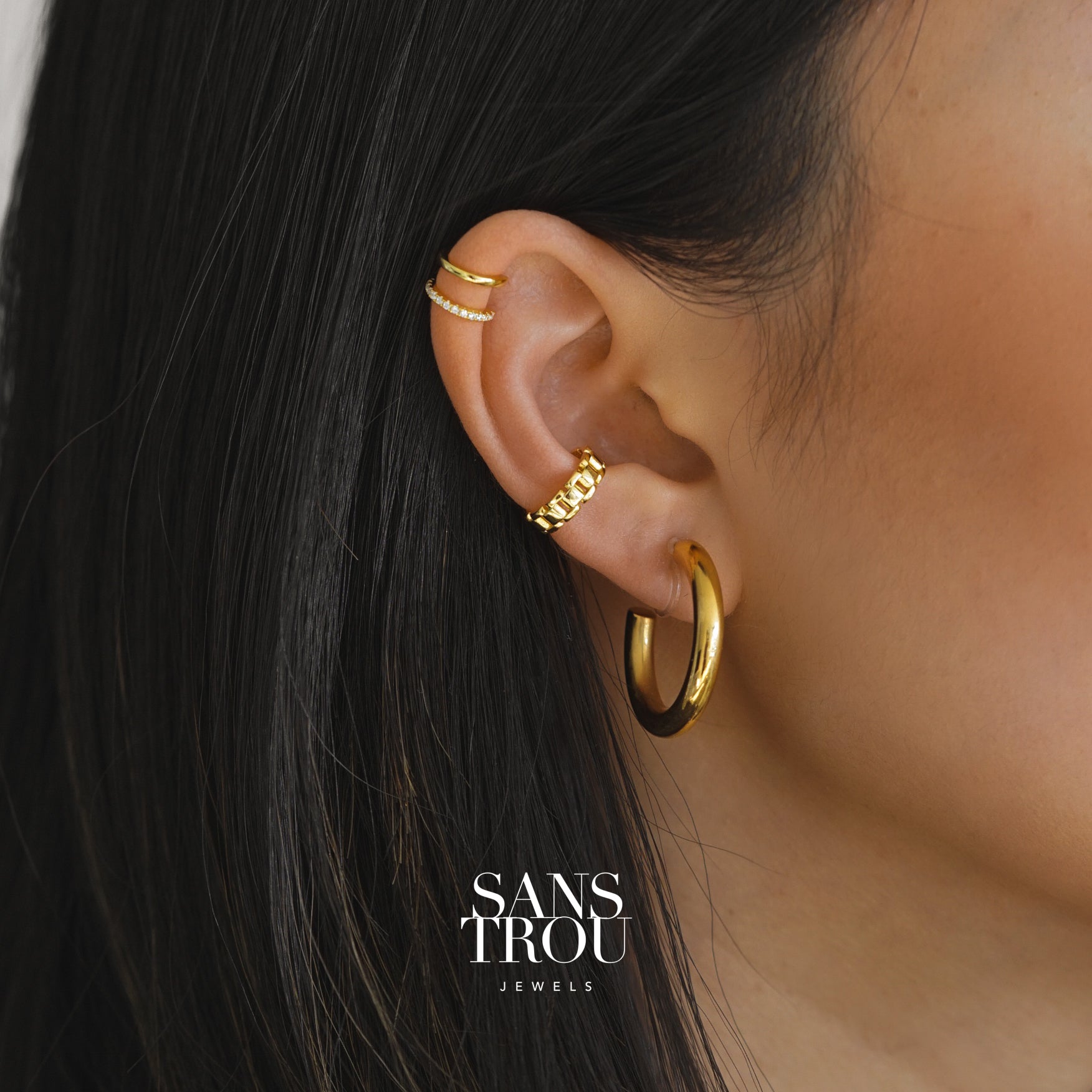 Alia Clip-On Hoop Earrings – SANS TROU