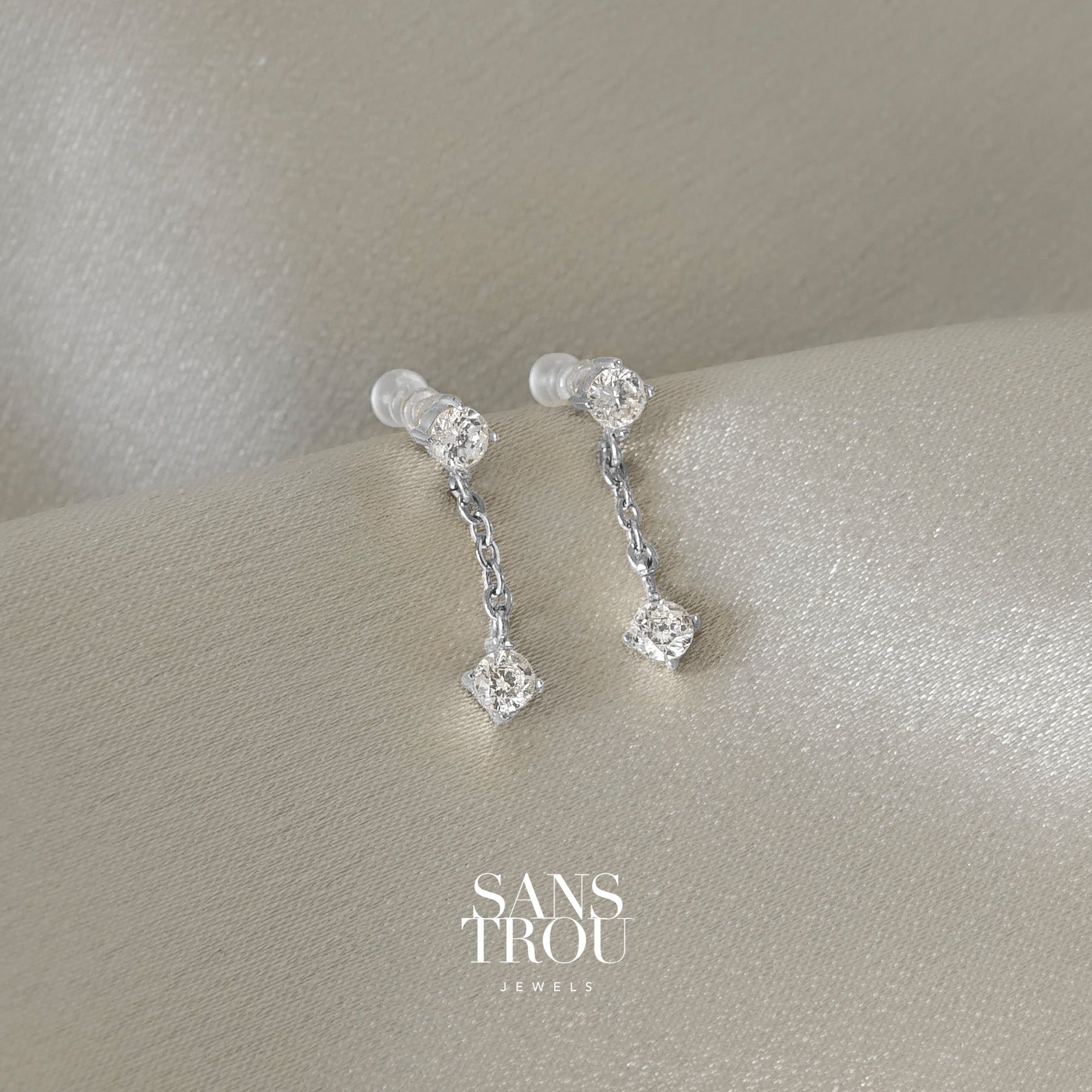 Bellona Clip-On Earrings - Silver – SANS TROU