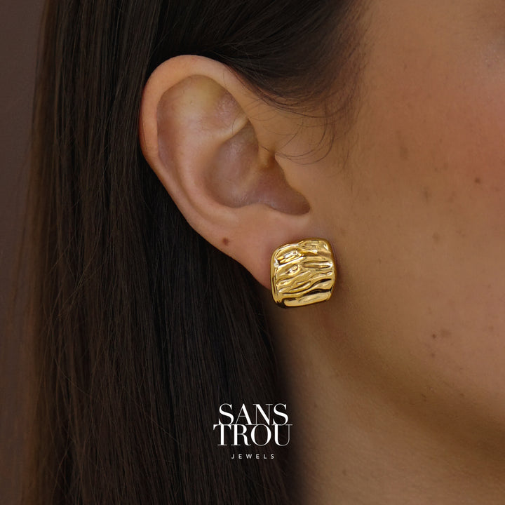 Golda Clip-On Earrings