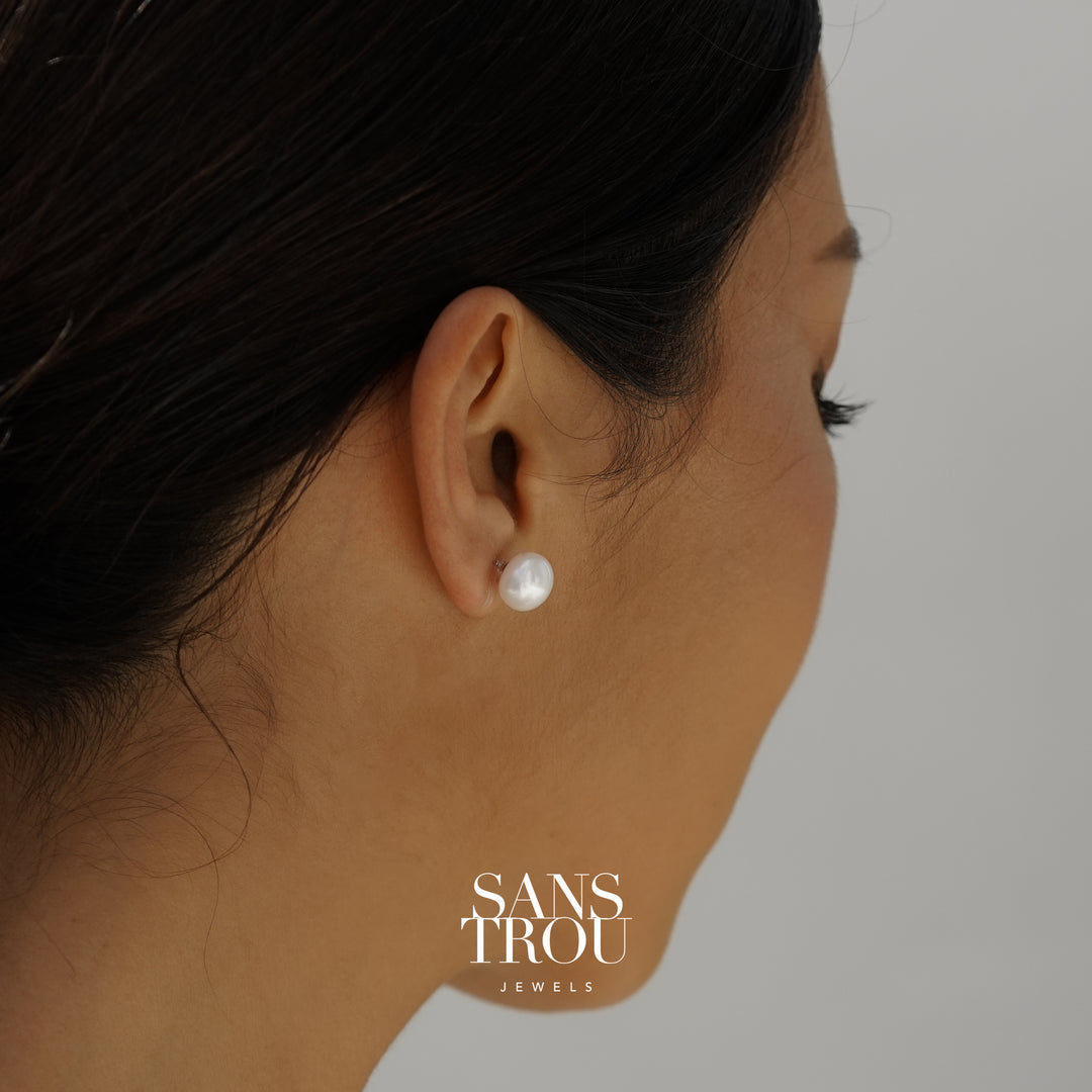 Kari Pearl Stud Earrings - Silver - Pierced