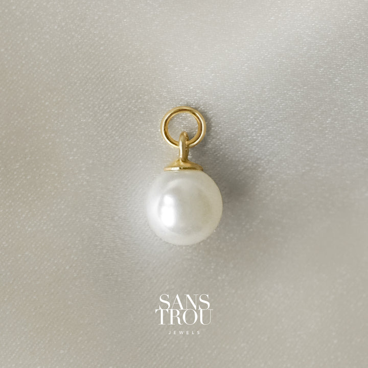 Paloma Round Pearl Hoop Charm - Single