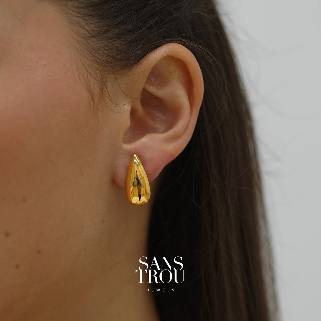 Safia Teardrop Clip-On Earrings - Classic Clip (L)