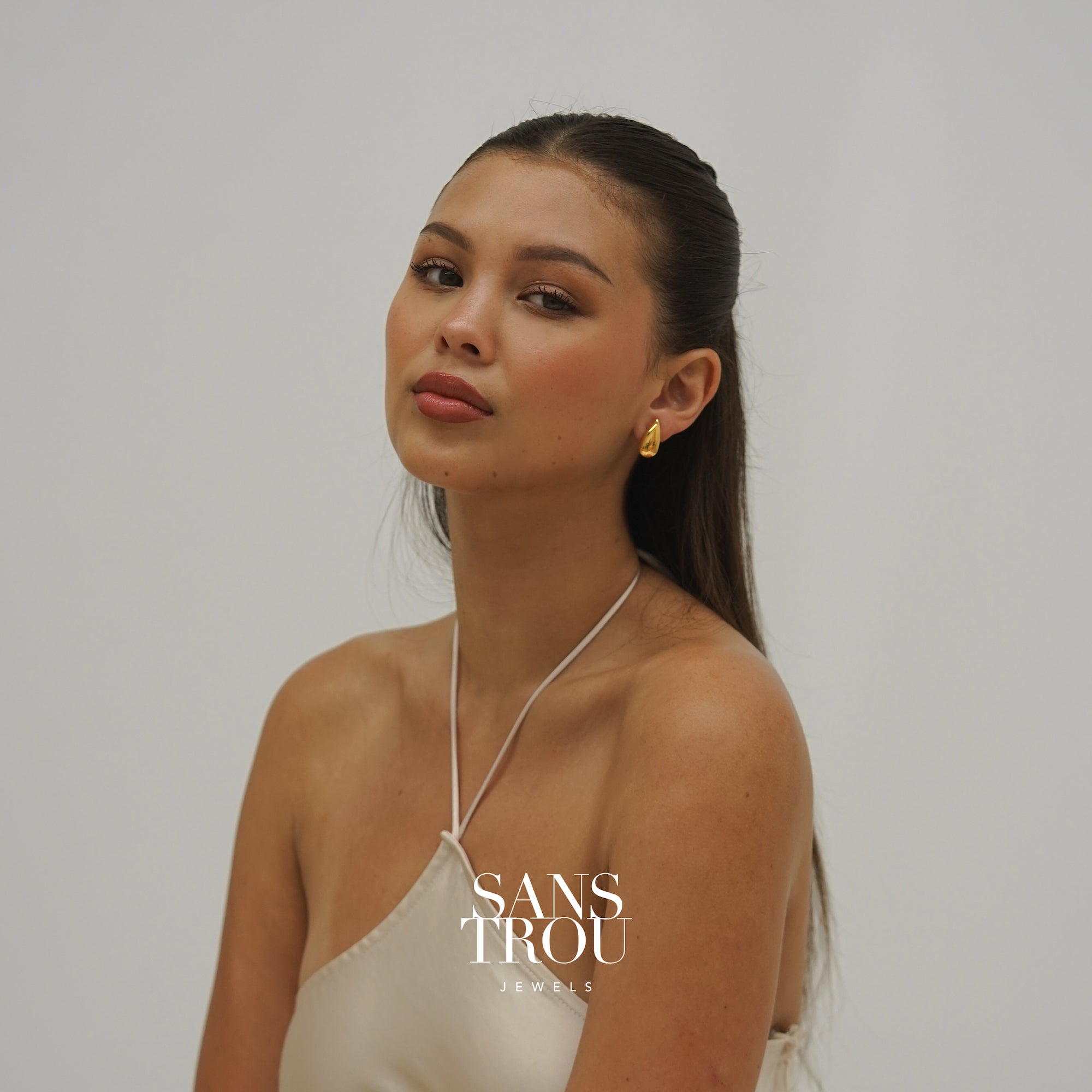 Safia Teardrop Clip-On Earrings