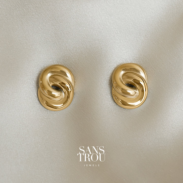 Tamsin Double Knot Clip-On Earrings - Classic Clip (L)