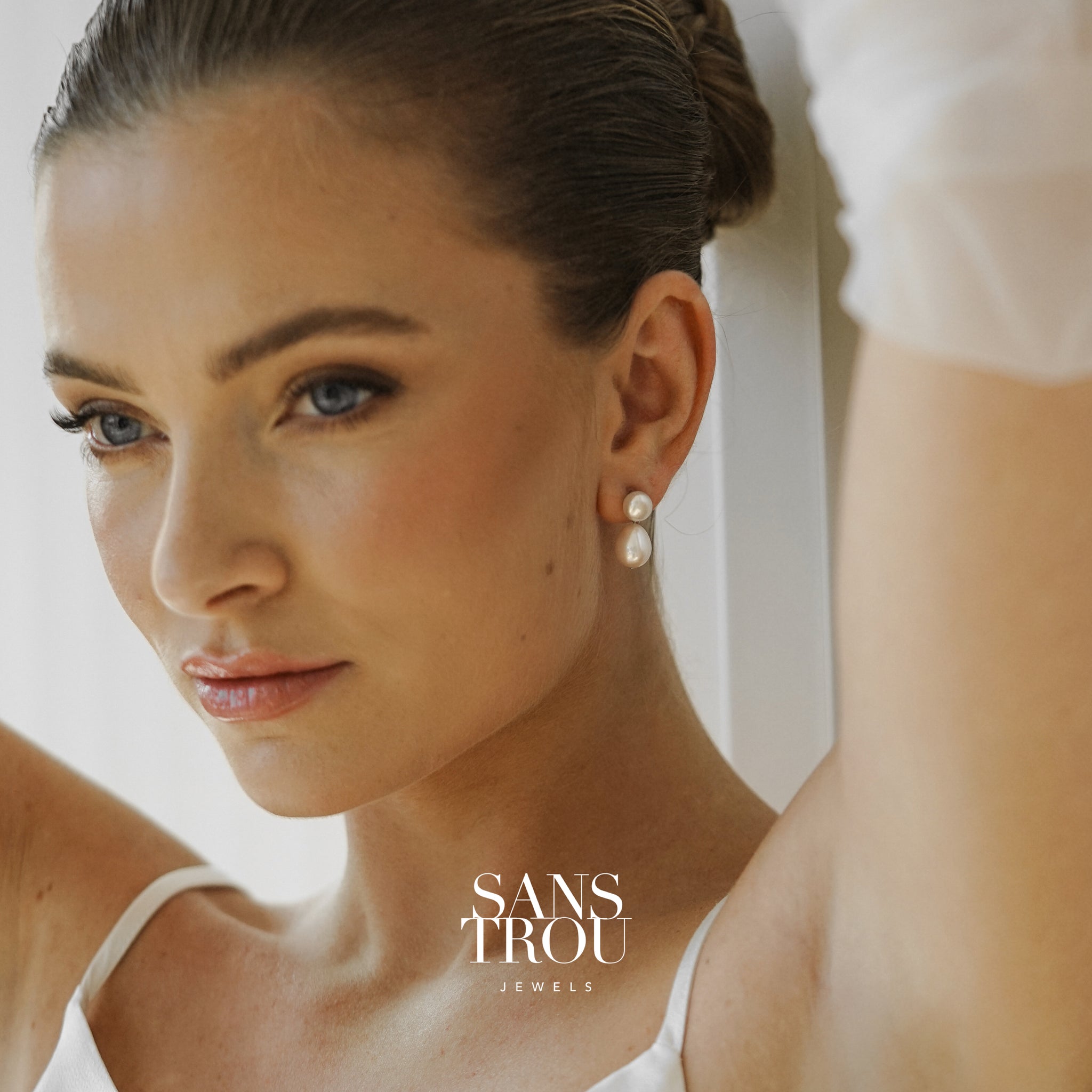 Viola Double Pearl Clip-On Earrings - Silver