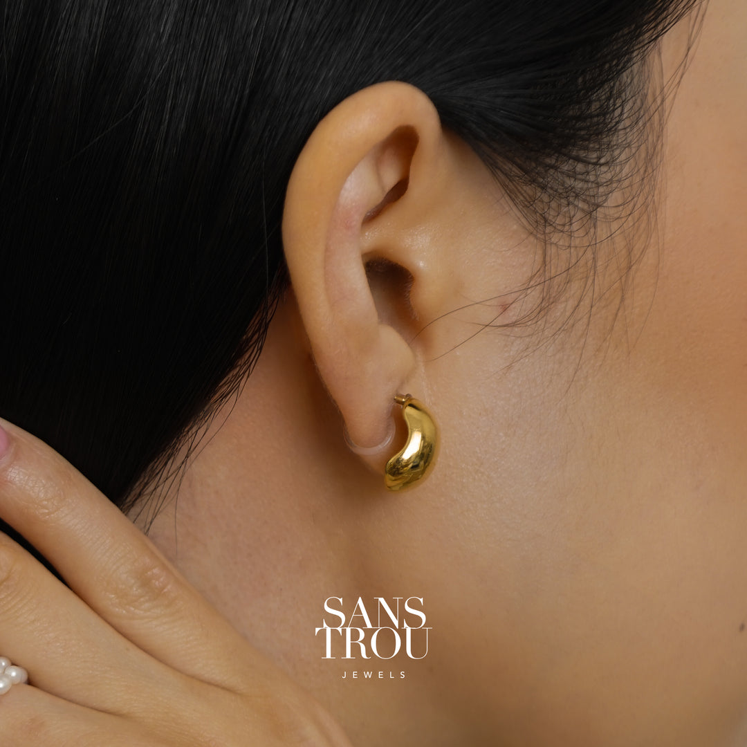 Winona Petite Dome Clip-On Earrings