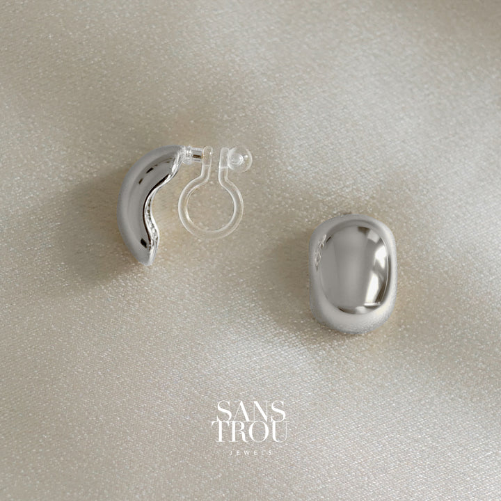 Winona Petite Dome Clip-On Earrings - Silver
