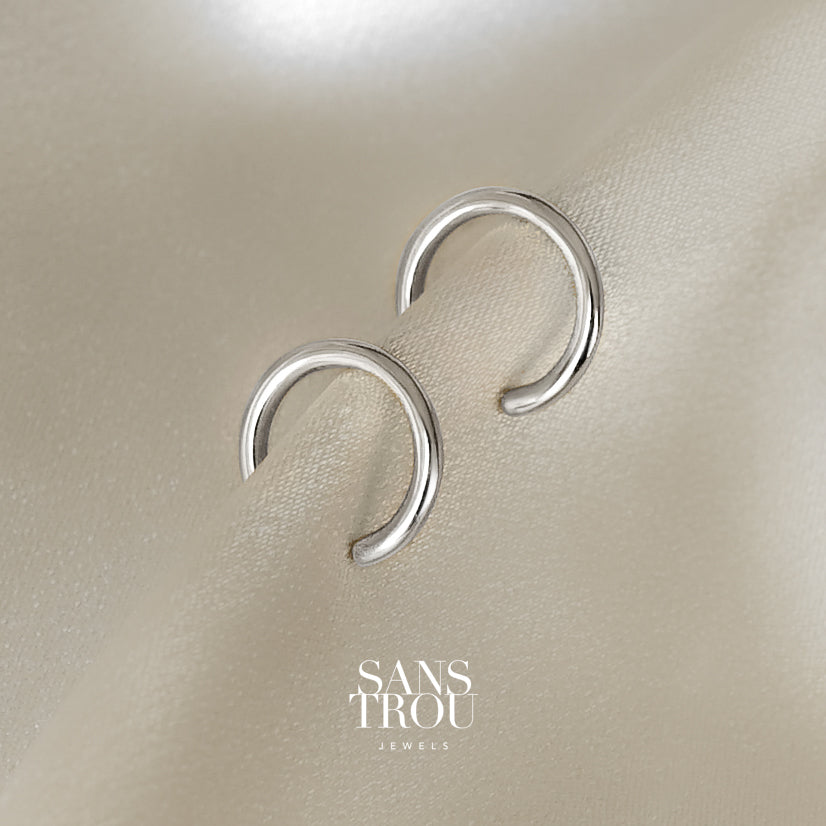 Xenia Ear Cuff - Silver