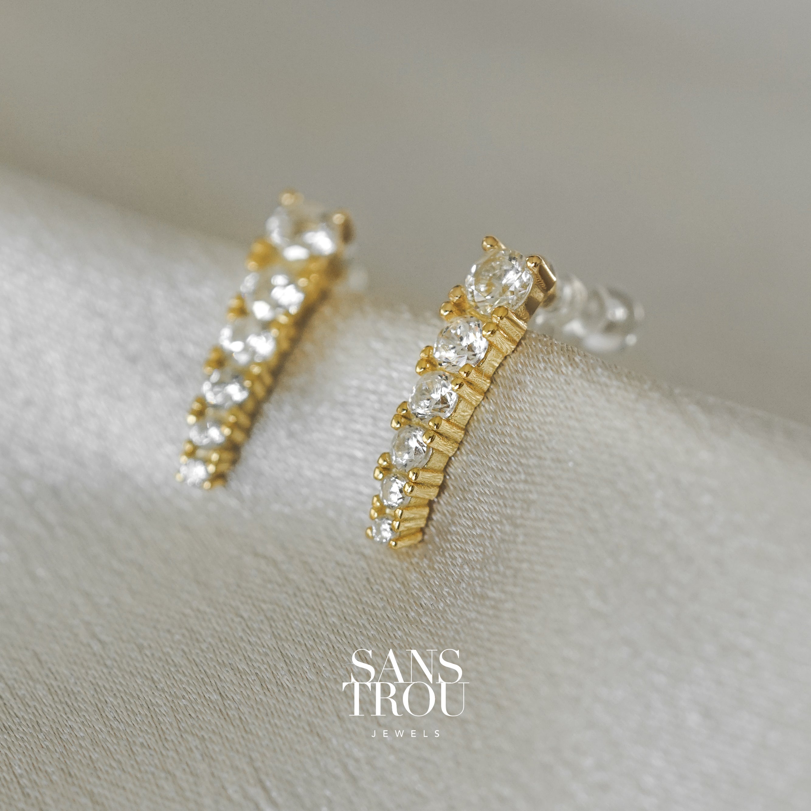 Aline Clip-On Stud Earrings