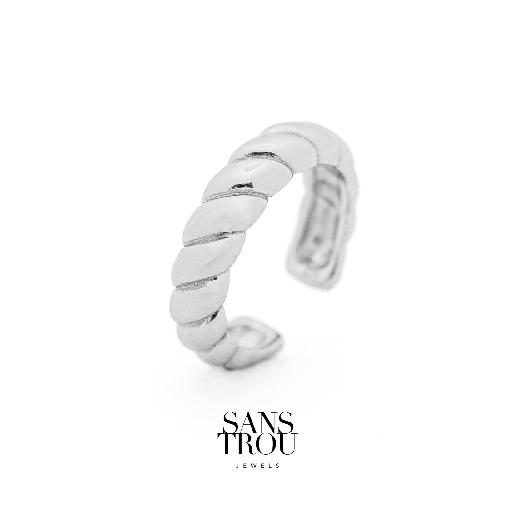 Chloé Croissant Ear Cuff - Silver – SANS TROU