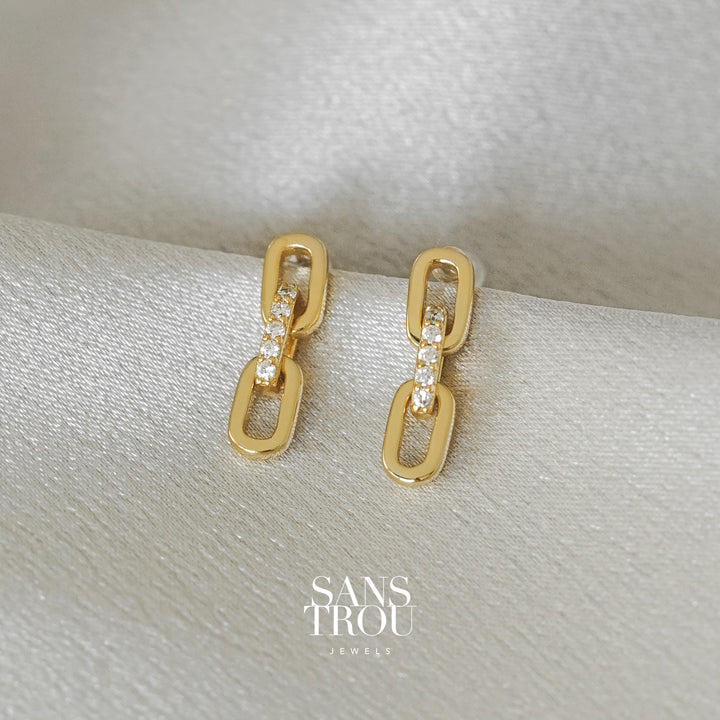 Sans Trou gold chain drop clip-on earring with CZ stones. The petit version of the Emilie clip-on with a two sequence chain. 