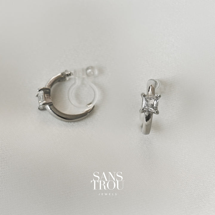 Inès Clip-On Huggie Earrings - Silver